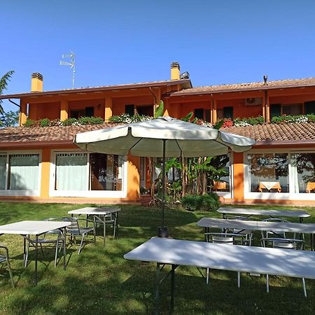 Agriturismo La Quiete Roncofreddo Luaran gambar