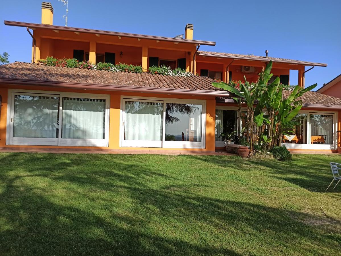 Agriturismo La Quiete Roncofreddo Luaran gambar