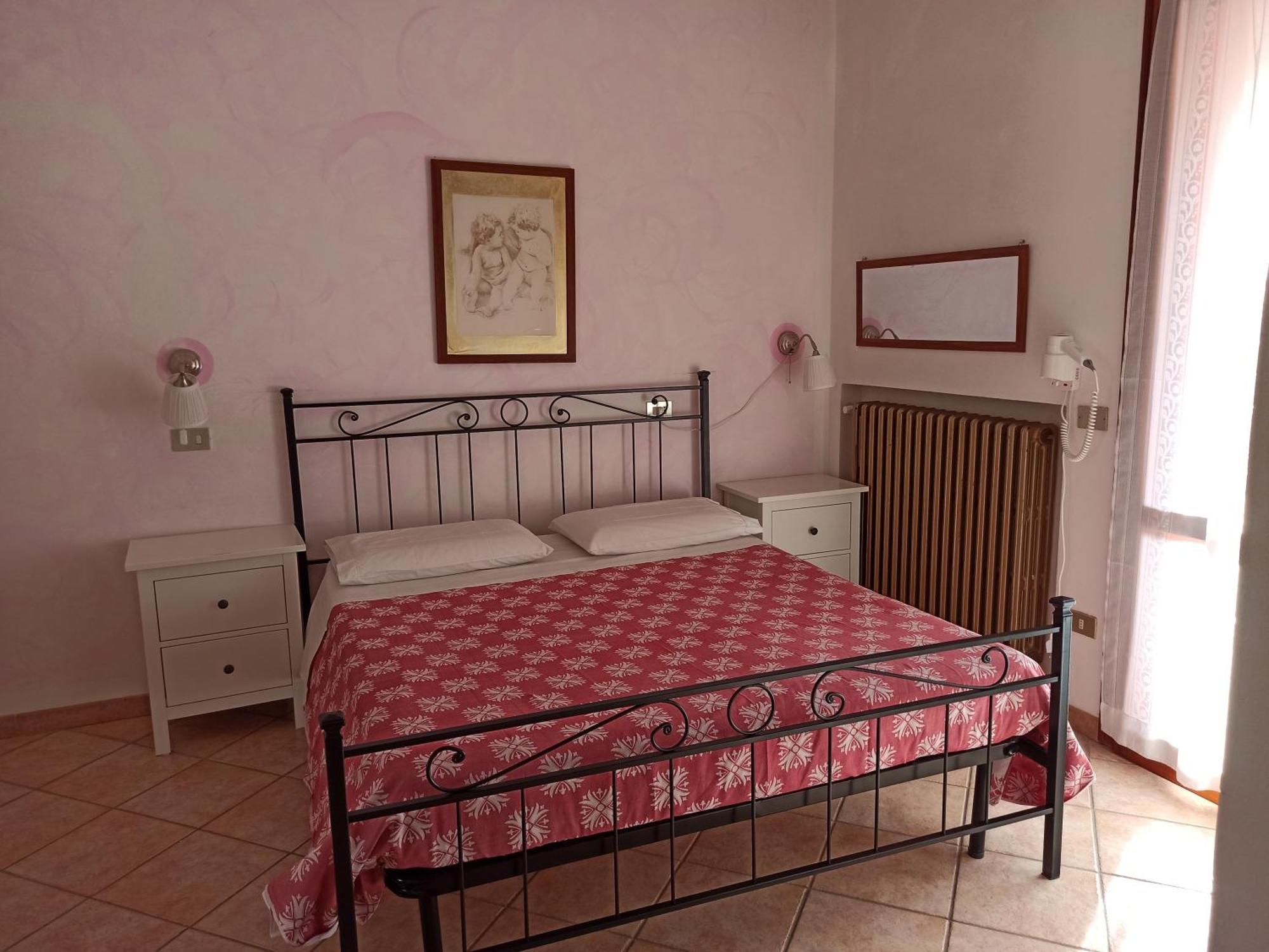 Agriturismo La Quiete Roncofreddo Bilik gambar