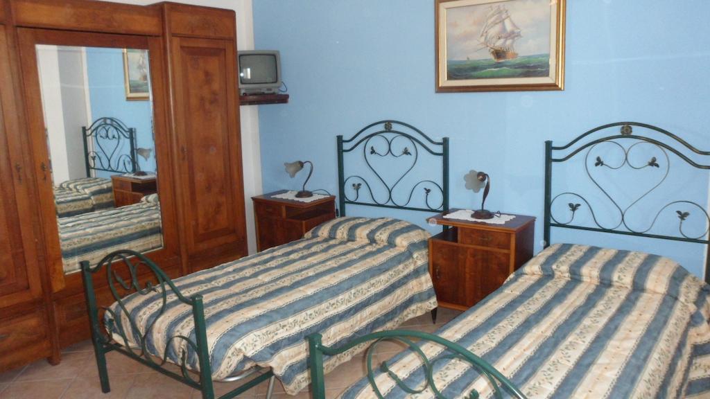 Agriturismo La Quiete Roncofreddo Luaran gambar