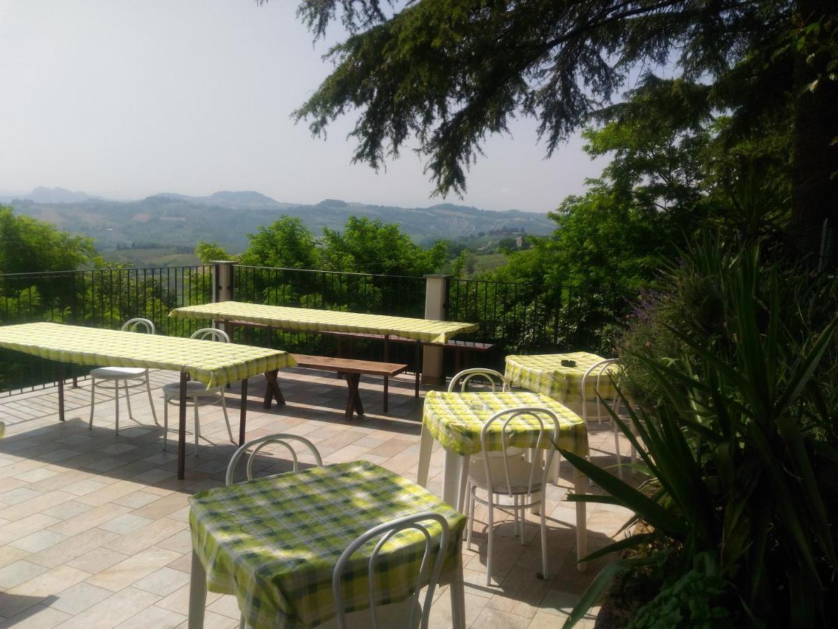 Agriturismo La Quiete Roncofreddo Luaran gambar
